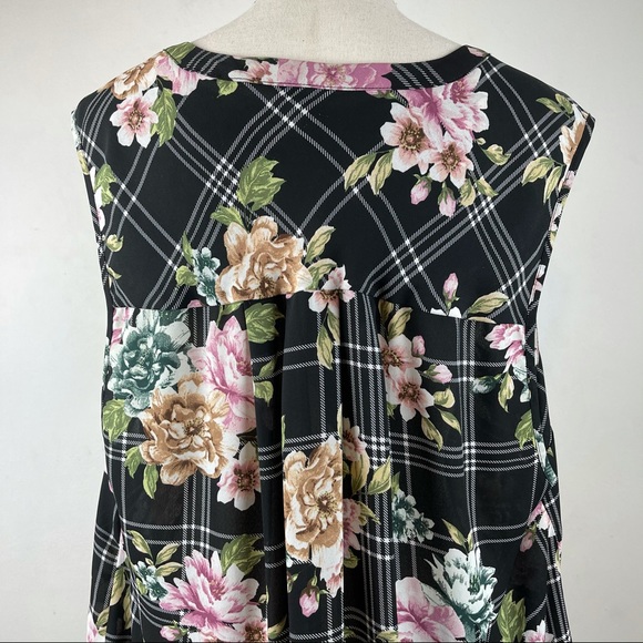Torrid Harper Blouse Georgette Black Plaid Floral Size 2X - Picture 6 of 7